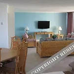 Blue Water Resort At Cable Beach